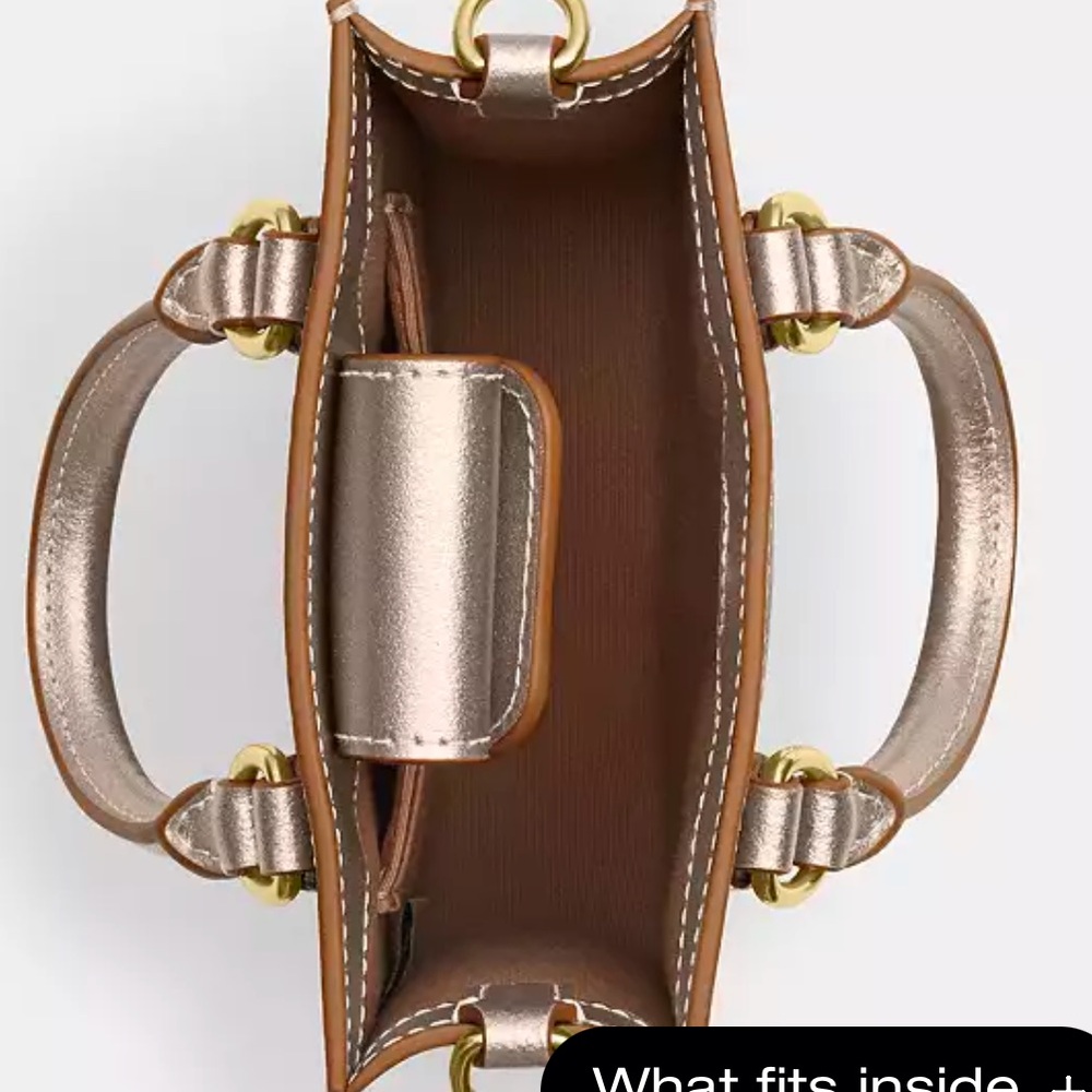 Coach print gift square mini bag with heart keychain - Picture 9 of 10